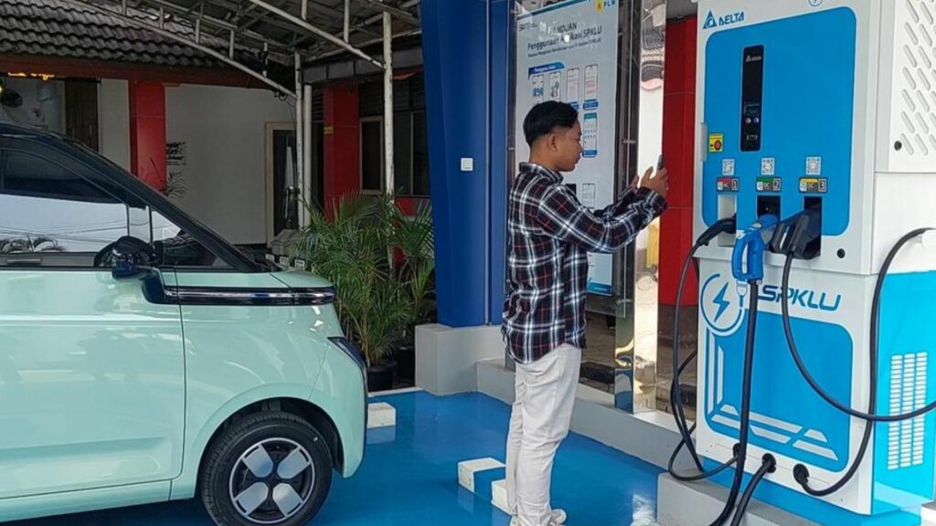 pln charging station