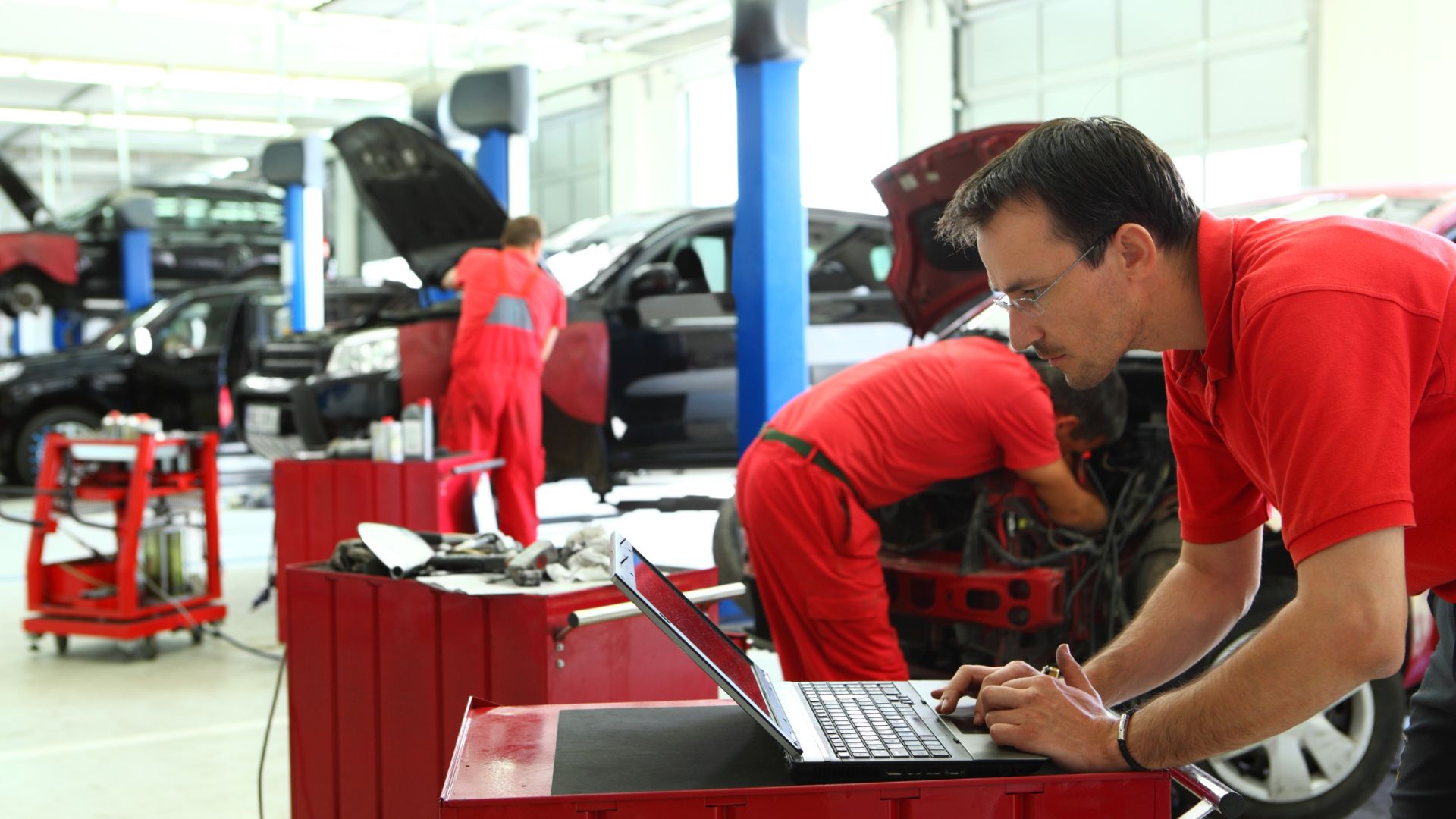 aplikasi bengkel mobil murah